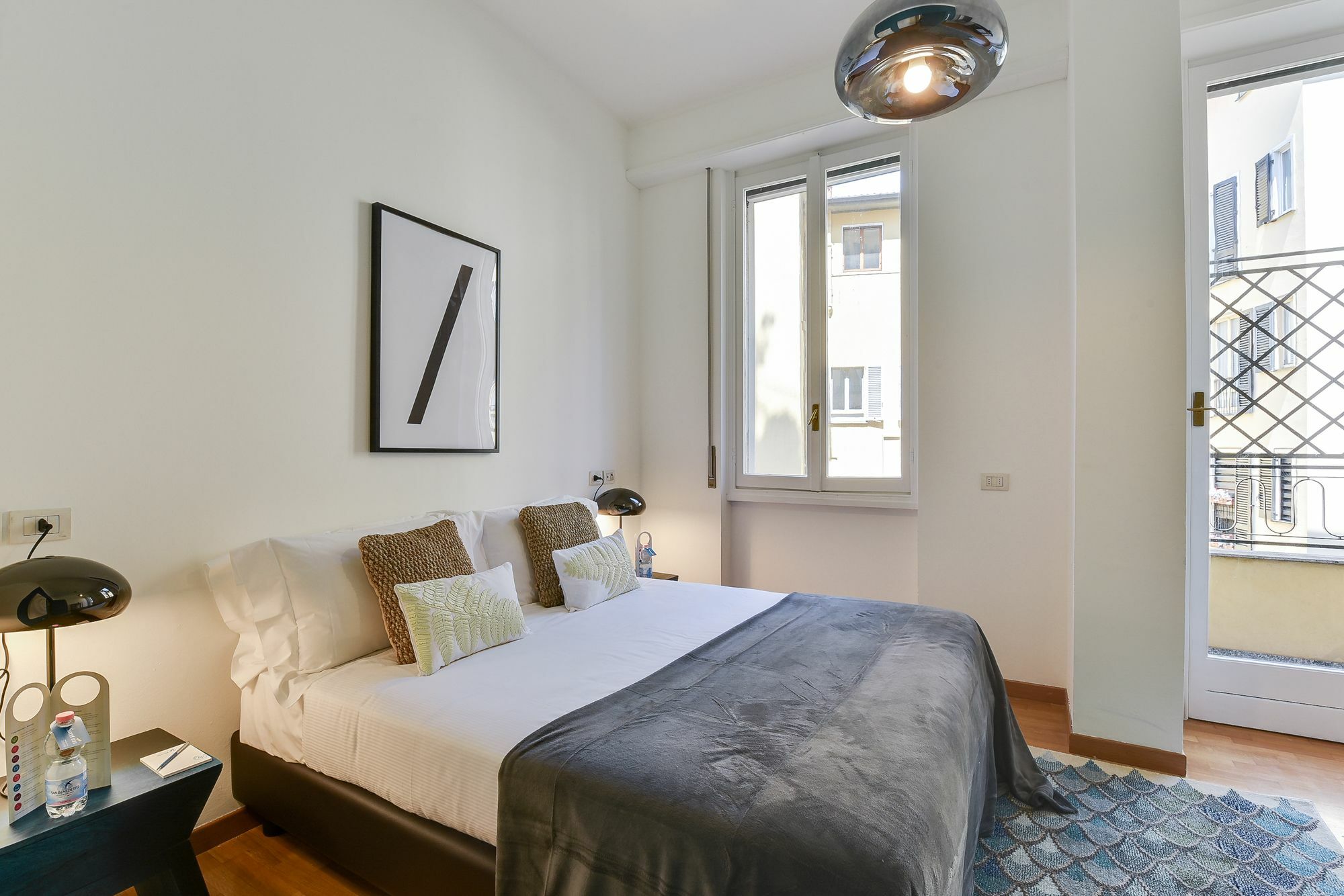 Sweet Inn - Borgogna Milano Ngoại thất bức ảnh