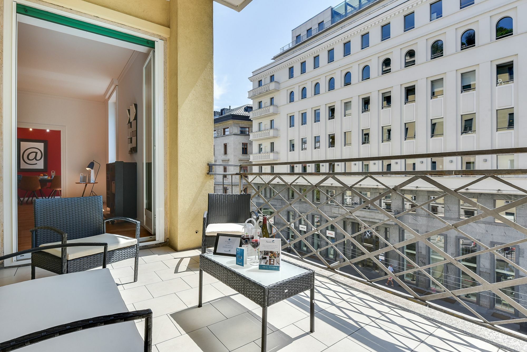 Sweet Inn - Borgogna Milano Ngoại thất bức ảnh